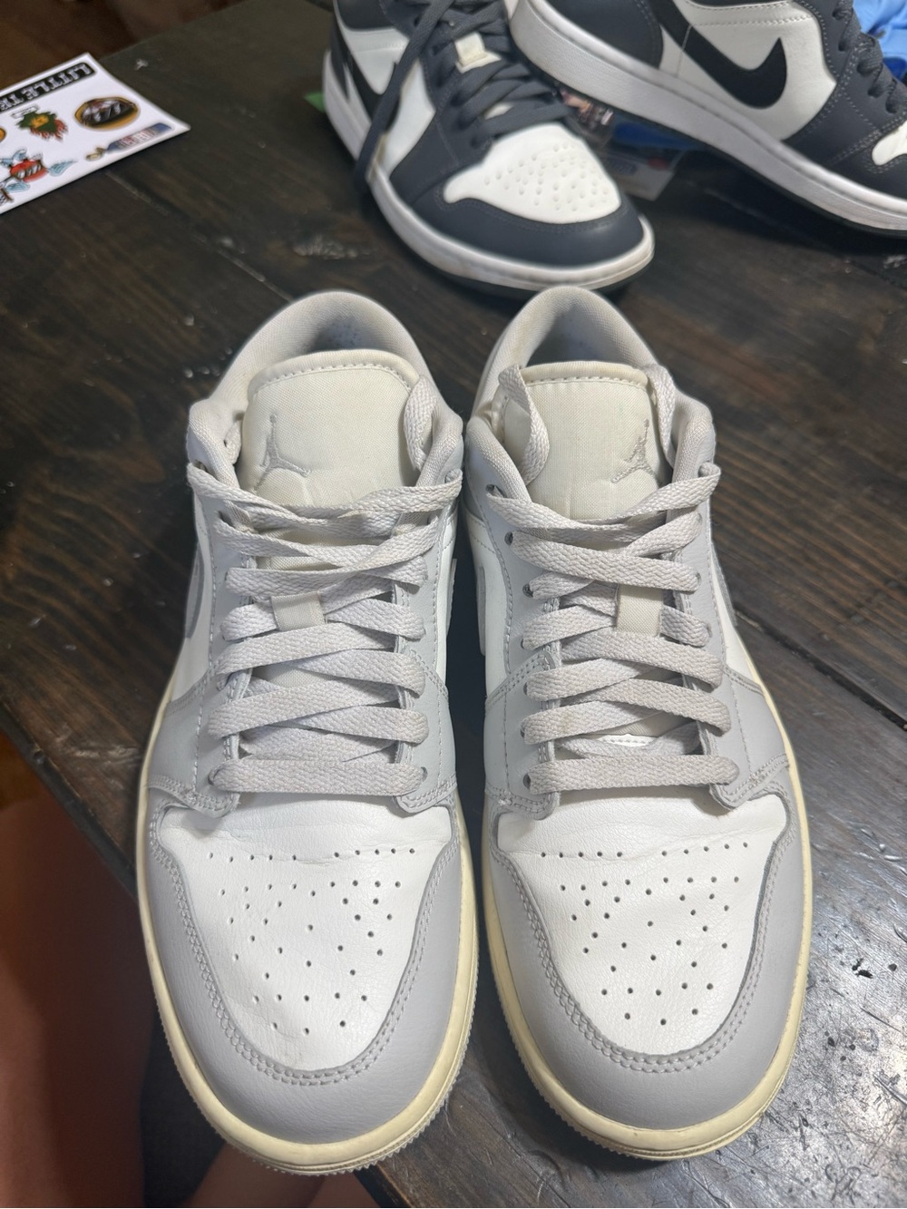 Nike Air Jordan 1 Low - Light Grey/White